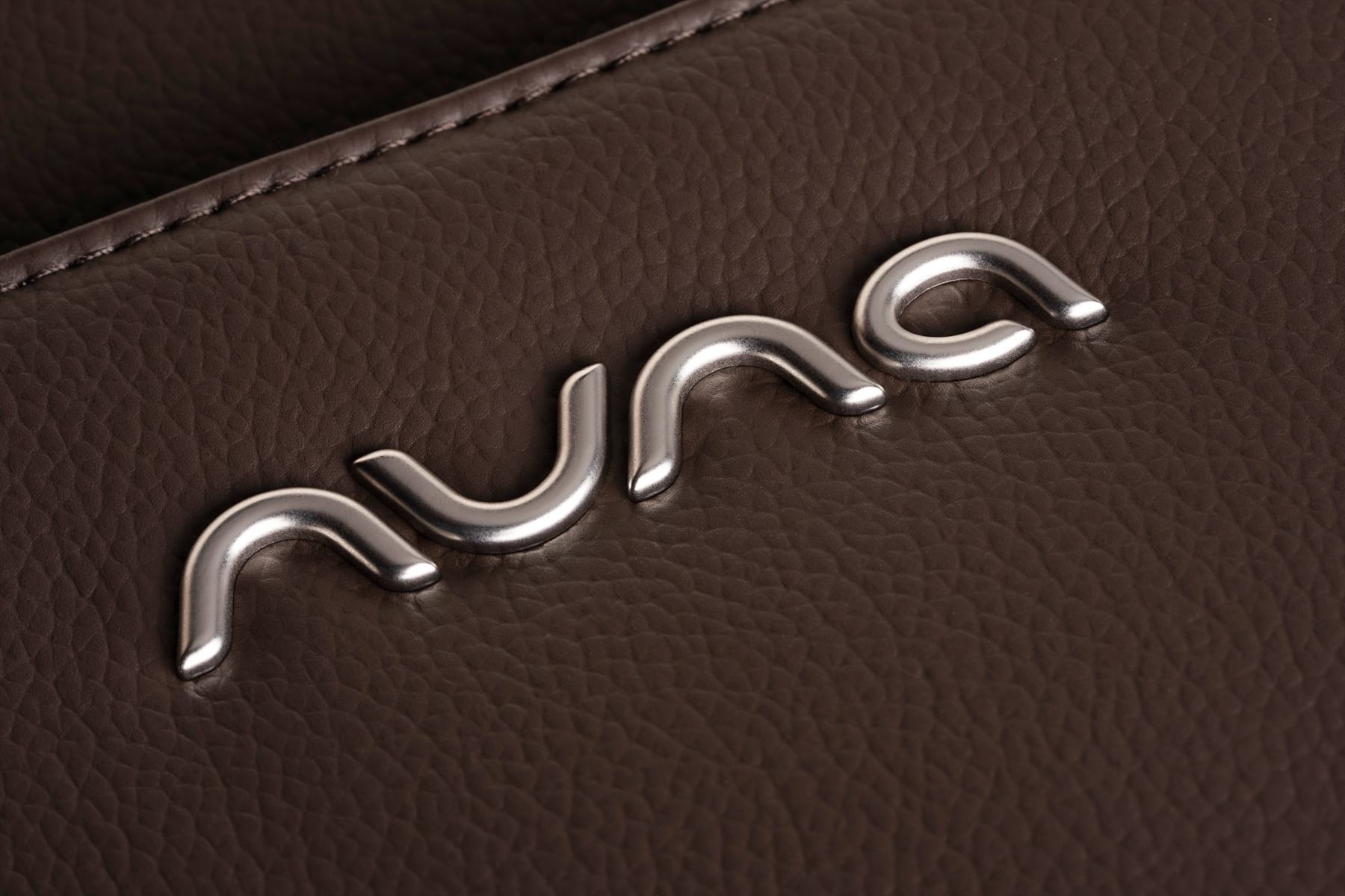 0172850001_13_nuna_luiertas_bmw_espresso.png 0172850001_13_nuna_luiertas_bmw_espresso.png_13