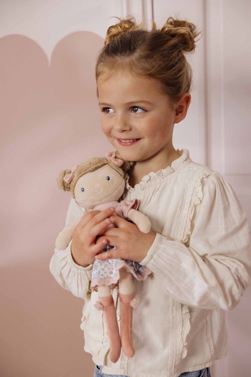 0592420052_3_tiamo_little_dutch_knuffelpop_rosa_35cm.jpg 0592420052_3_tiamo_little_dutch_knuffelpop_rosa_35cm.jpg_6