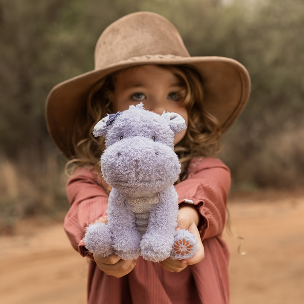 0592420117_Knuffel_7_Little_Dutch_Safari_Friends_Nijlpaard_17cm 0592420117_Knuffel_7_Little_Dutch_Safari_Friends_Nijlpaard_17cm_7