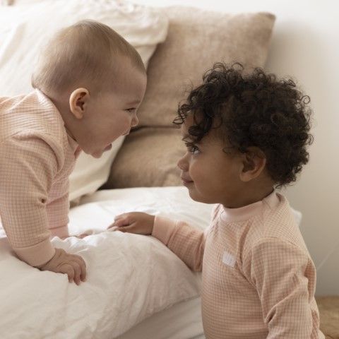 305615_11_pyjama_feetje_basics_wafel_oud_roze 305615_11_pyjama_feetje_basics_wafel_oud_roze_11