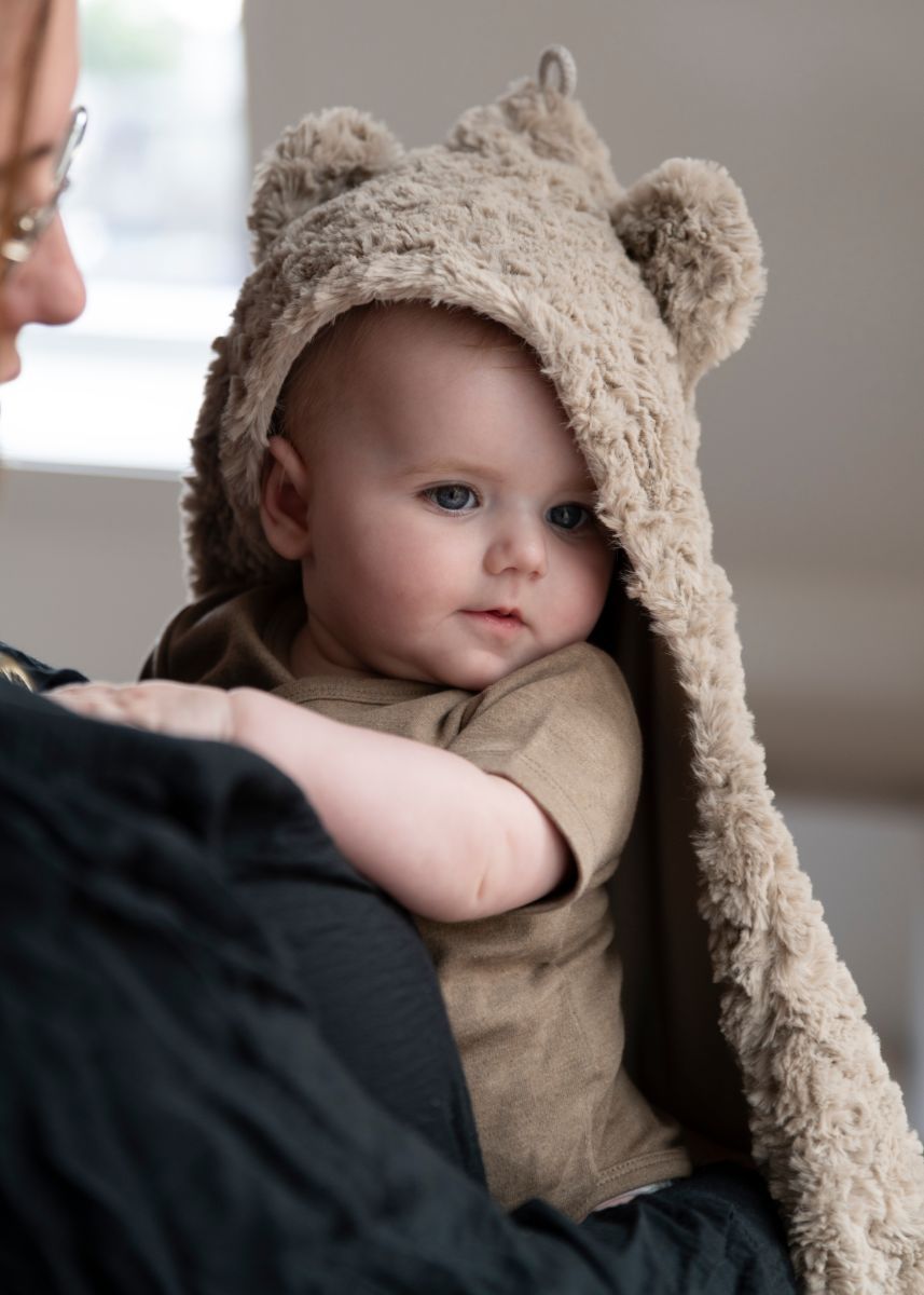 3572110232_2_omslagdoek_babys_only_oortjes_snow_taupe 3572110232_2_omslagdoek_babys_only_oortjes_snow_taupe_2