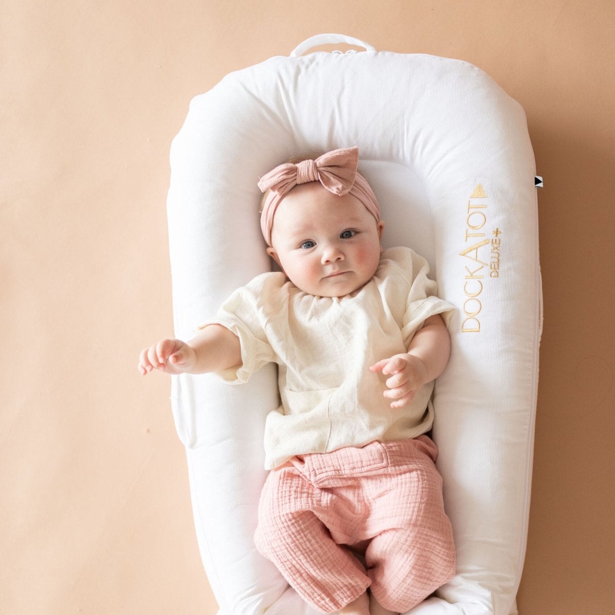 3741790001_7_Babynest_Dockatot__Deluxe__Pristine_White 3741790001_7_Babynest_Dockatot__Deluxe__Pristine_White_7