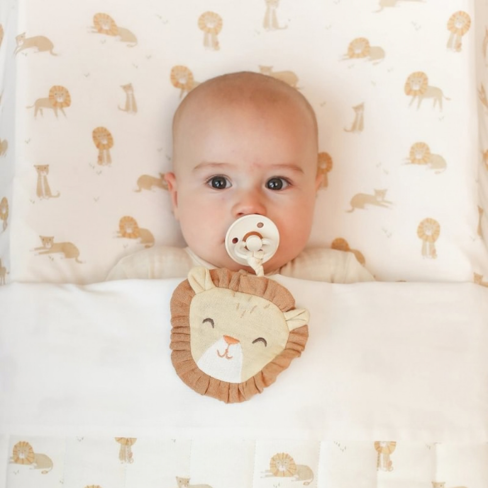 3891800188_3_Hoeslaken_Wieg_Little_Dutch_Safari_Leo_Geel 3891800188_3_Hoeslaken_Wieg_Little_Dutch_Safari_Leo_Geel_4