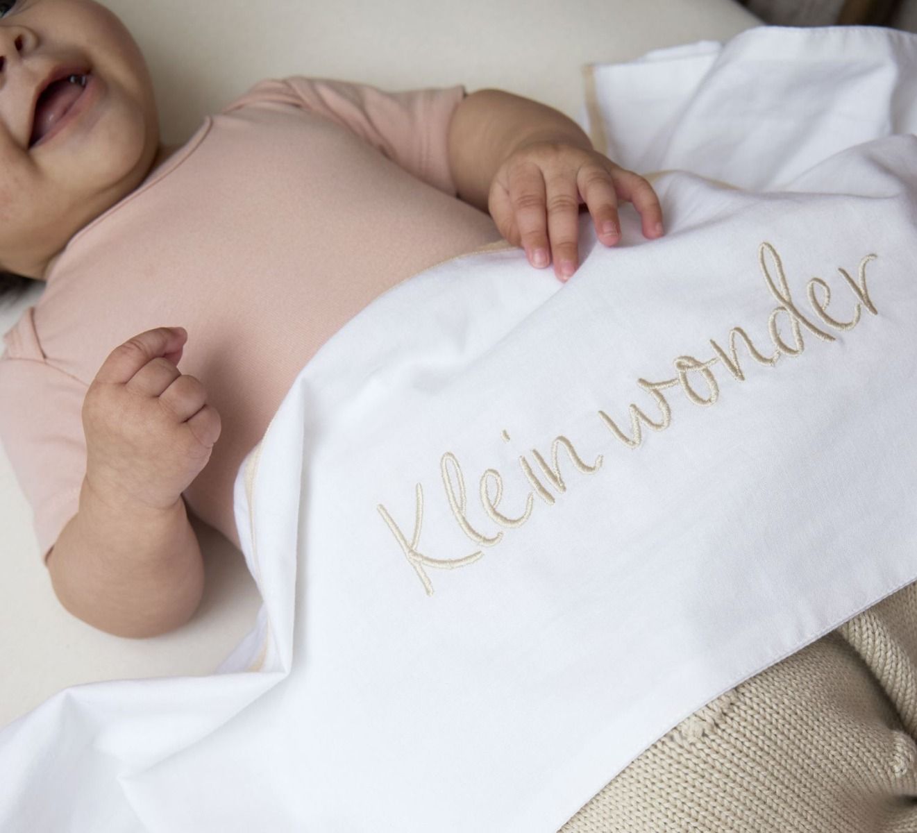 4591890002_2_laken_wieg_meyco_klein_wonder_soft_sand_75x100 4591890002_2_laken_wieg_meyco_klein_wonder_soft_sand_75x100_2
