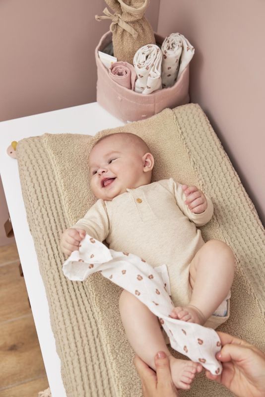 4591901149_6_aankleedkussenhoes_meyco_wafel_teddy_sand 4591901149_6_aankleedkussenhoes_meyco_wafel_teddy_sand_7