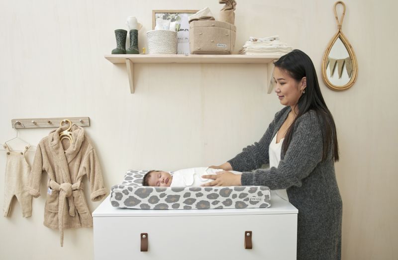 4592150307_4_inbakerdoek_swaddle_meyco_uni_offwhite_03mnd 4592150307_4_inbakerdoek_swaddle_meyco_uni_offwhite_03mnd_5