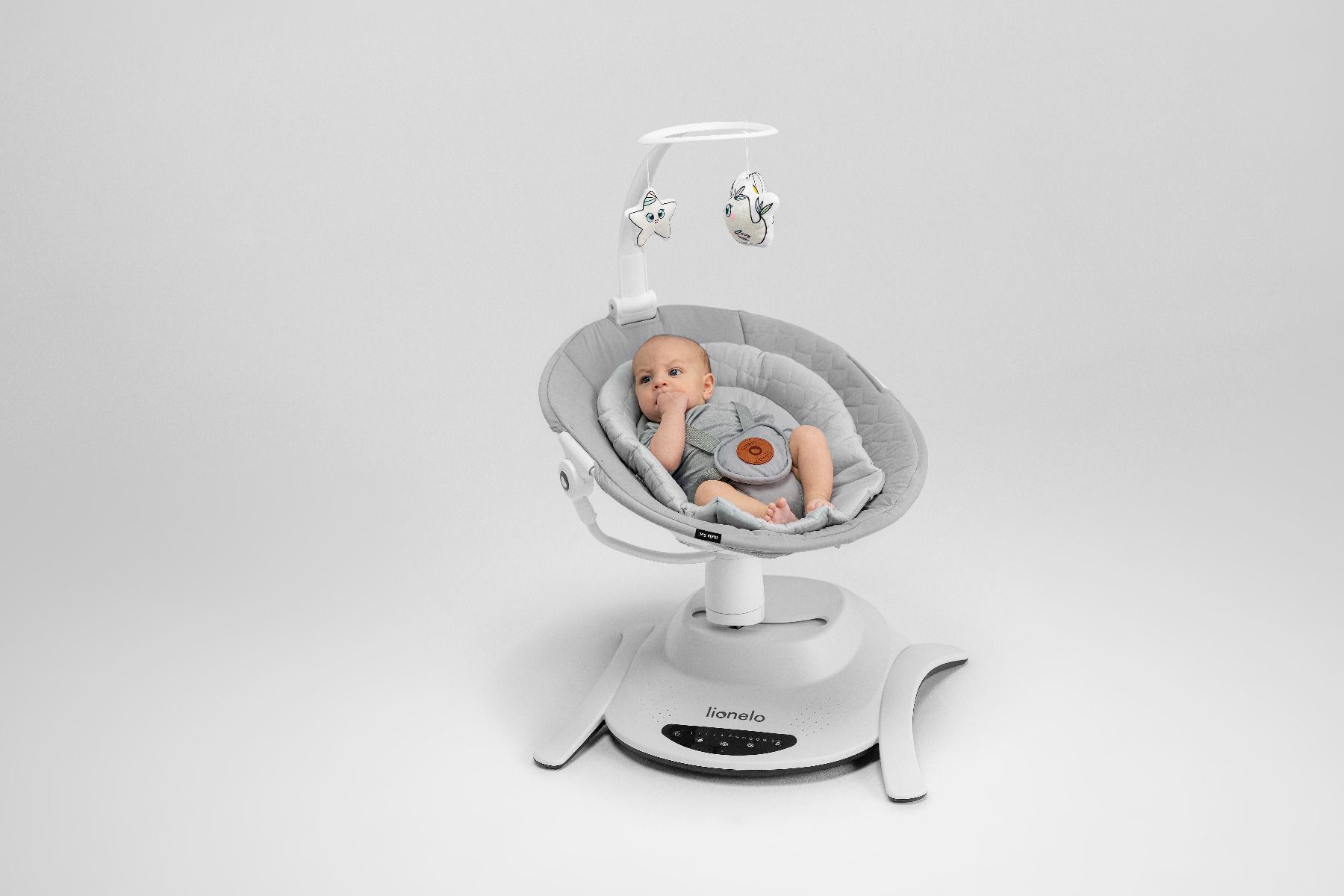 5903771703291_16_2in1_babyswing_en_wieg_lionelo_bella_grey_concrete 5903771703291_16_2in1_babyswing_en_wieg_lionelo_bella_grey_concrete_17