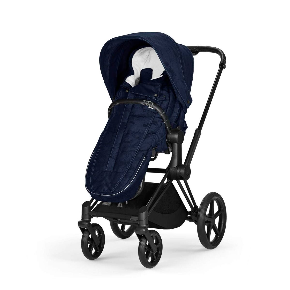 6092880001_5_voetenzak_cybex_platinum_rebellious_luxury_denim_blue_navy_blue.jpeg 6092880001_5_voetenzak_cybex_platinum_rebellious_luxury_denim_blue_navy_blue.jpeg_5