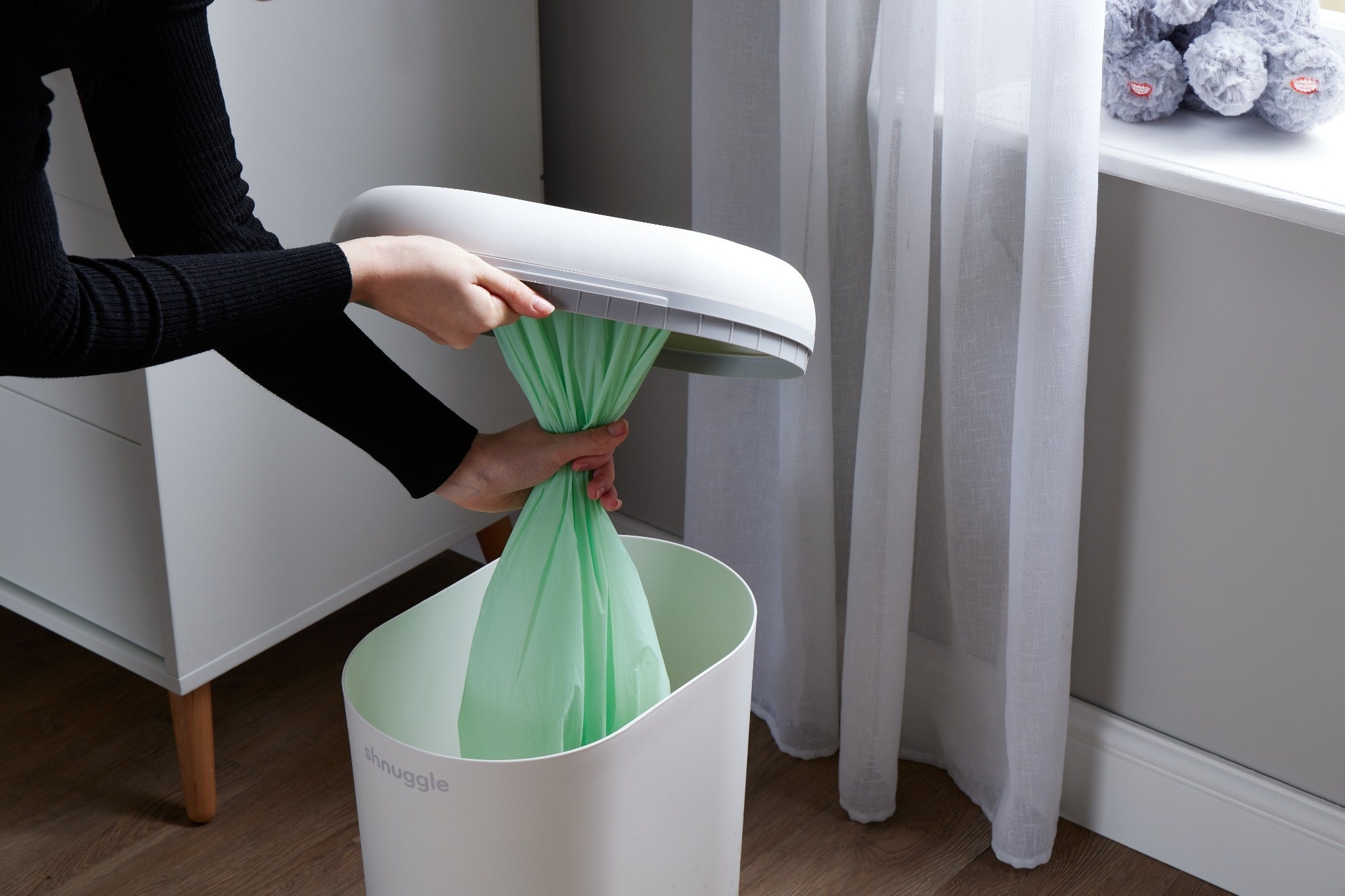 6532000016_4_Nappy_Bin_White 6532000016_4_Nappy_Bin_White_5