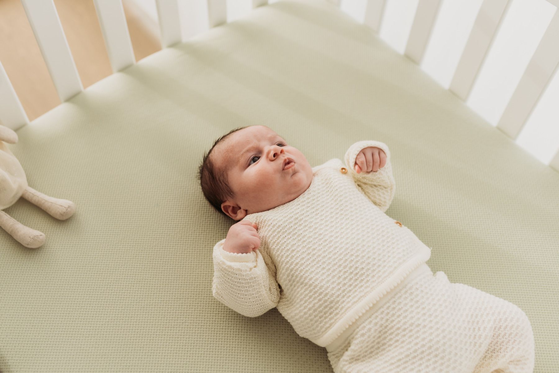 9351800030_6_hoeslaken_ledikant_aerosleep_60x120_olive 9351800030_6_hoeslaken_ledikant_aerosleep_60x120_olive_7