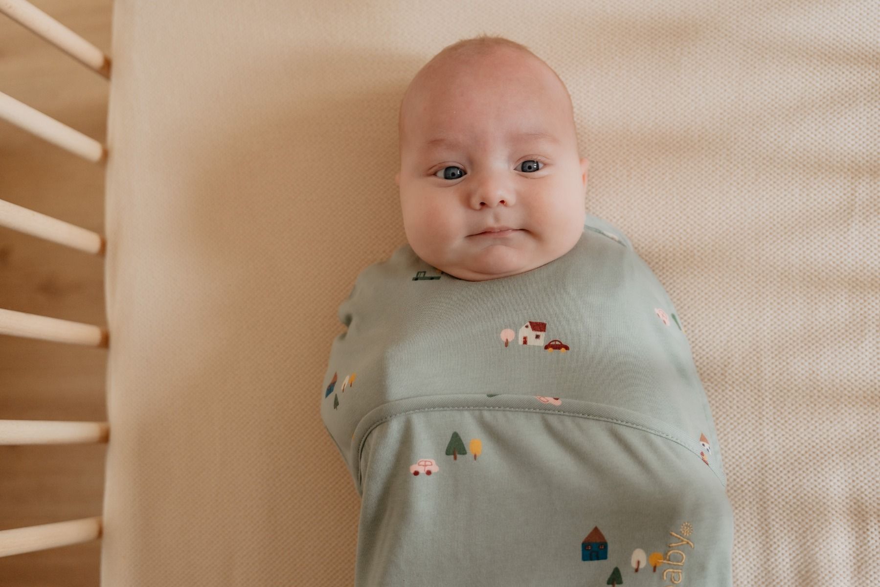 9352150151_4_slaapzak_puckababy_piep_0-3mnd_tiny_village.jpg 9352150151_4_slaapzak_puckababy_piep_0-3mnd_tiny_village.jpg_5