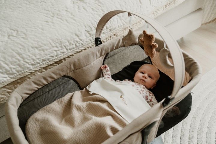 9961700010_13_babyswing_en_wieg_novi_at_homer_2in1_stardust_sand_melangeblack 9961700010_13_babyswing_en_wieg_novi_at_homer_2in1_stardust_sand_melangeblack_15