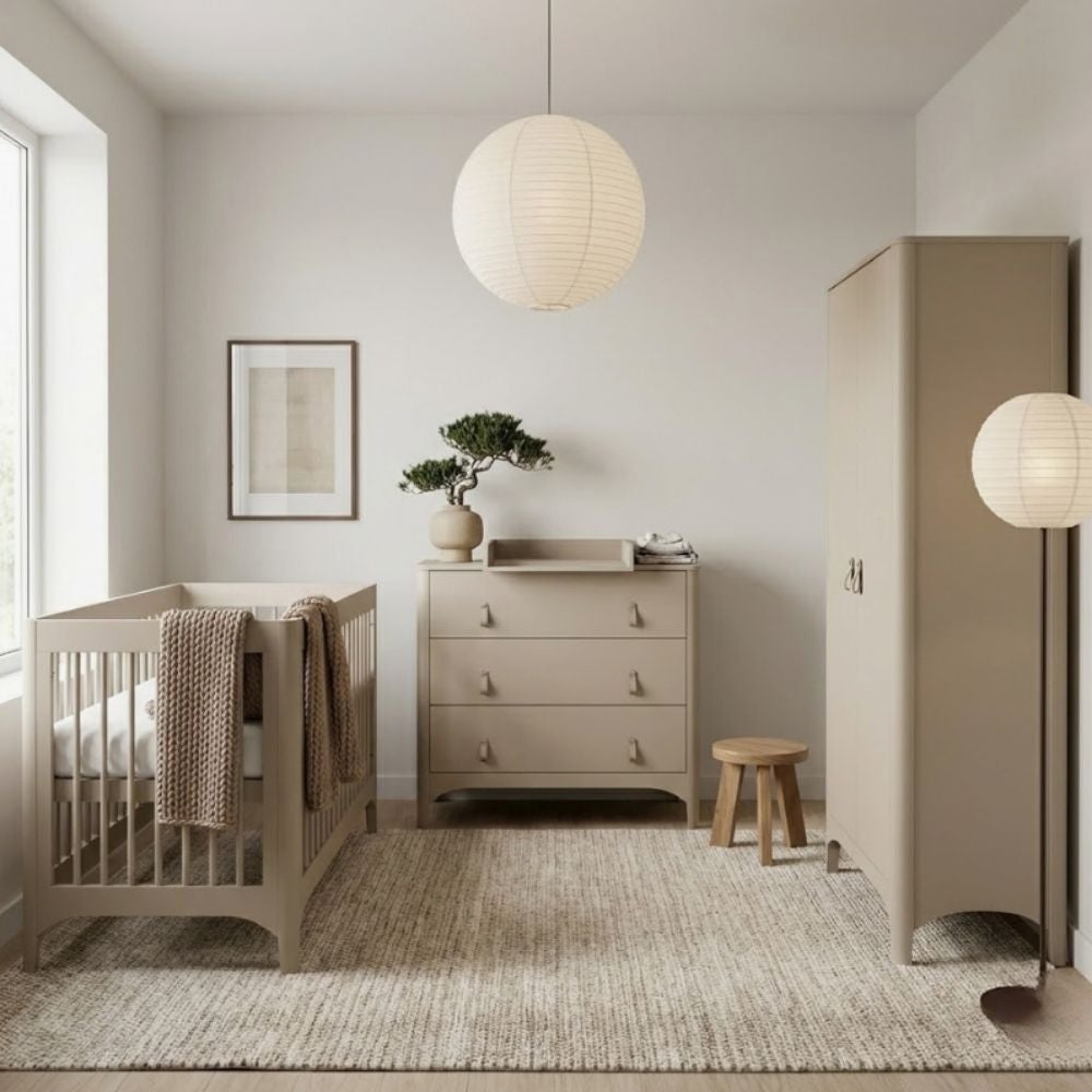 Babykamer Nordic Clay (Meegroei Ledikant 70x140 + Commode + Kast) null_1