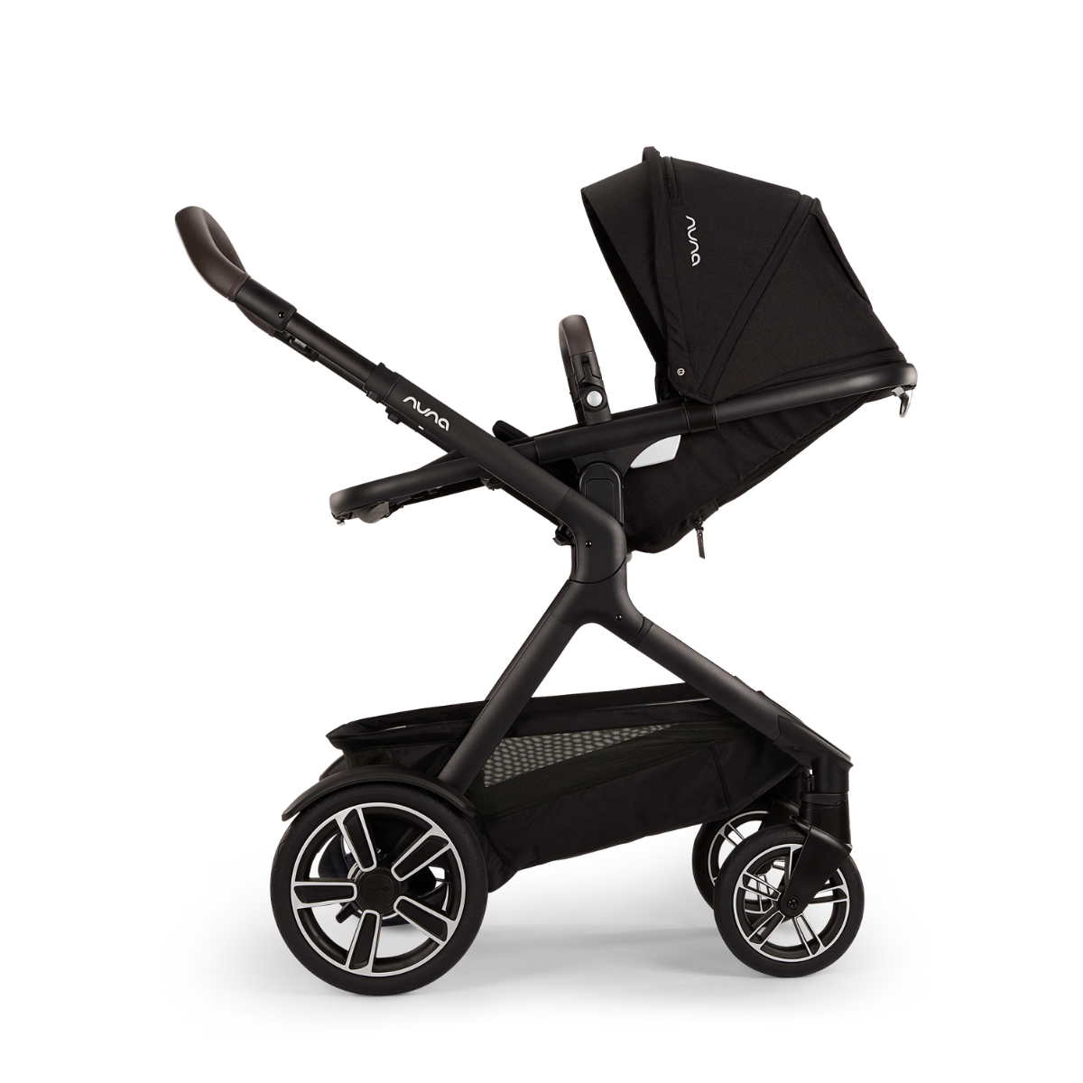 Kinderwagen Nuna DEMI Next Caviar V2 met meerijdplankje + Autostoel Nuna Pipa Urbn Caviar null_9