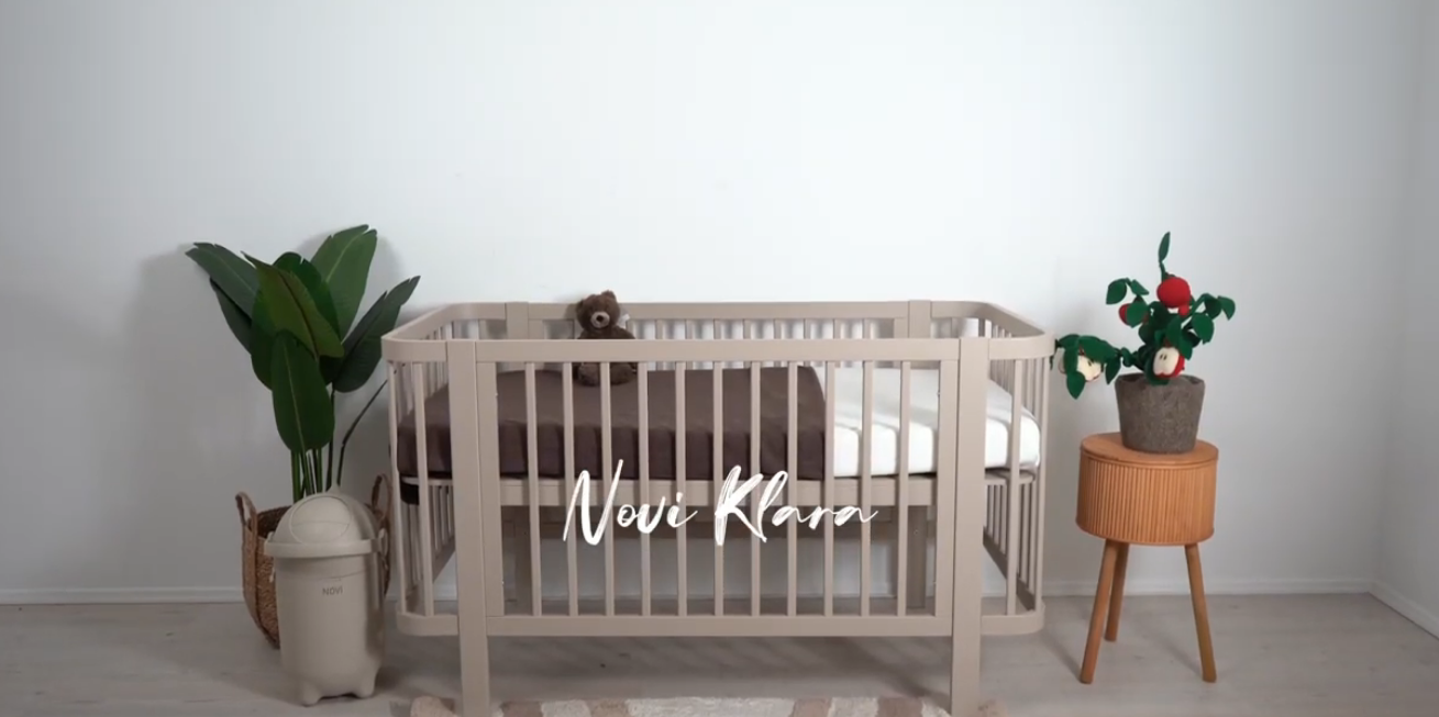 Meegroei Ledikant Novi Klara Incl. Bedzijde 70x140 Walnut null_2