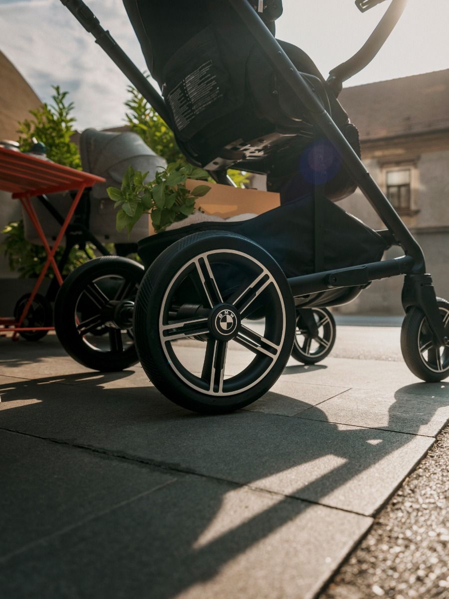 Kinderwagen Nuna MIXX Next x BMW Element + Autostoel Nuna PIPA Next Caviar & Base Nuna 360 System null_22