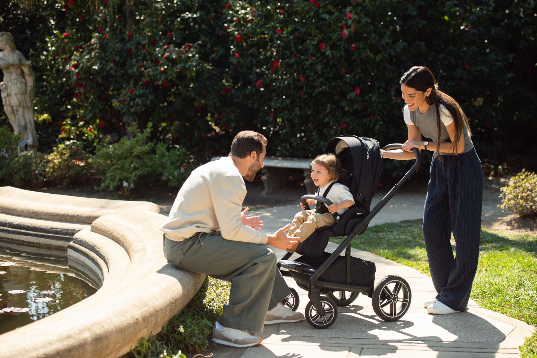 Kinderwagen Nuna MIXX Next V2 Caviar + Autostoel Joy Glide 360° All Black & Base null_24