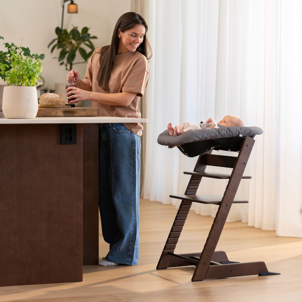 SET | Kinderstoel Stokke® Tripp Trapp® Oak Warm Brown met Newbornset & Eetblad + Babyset null_5