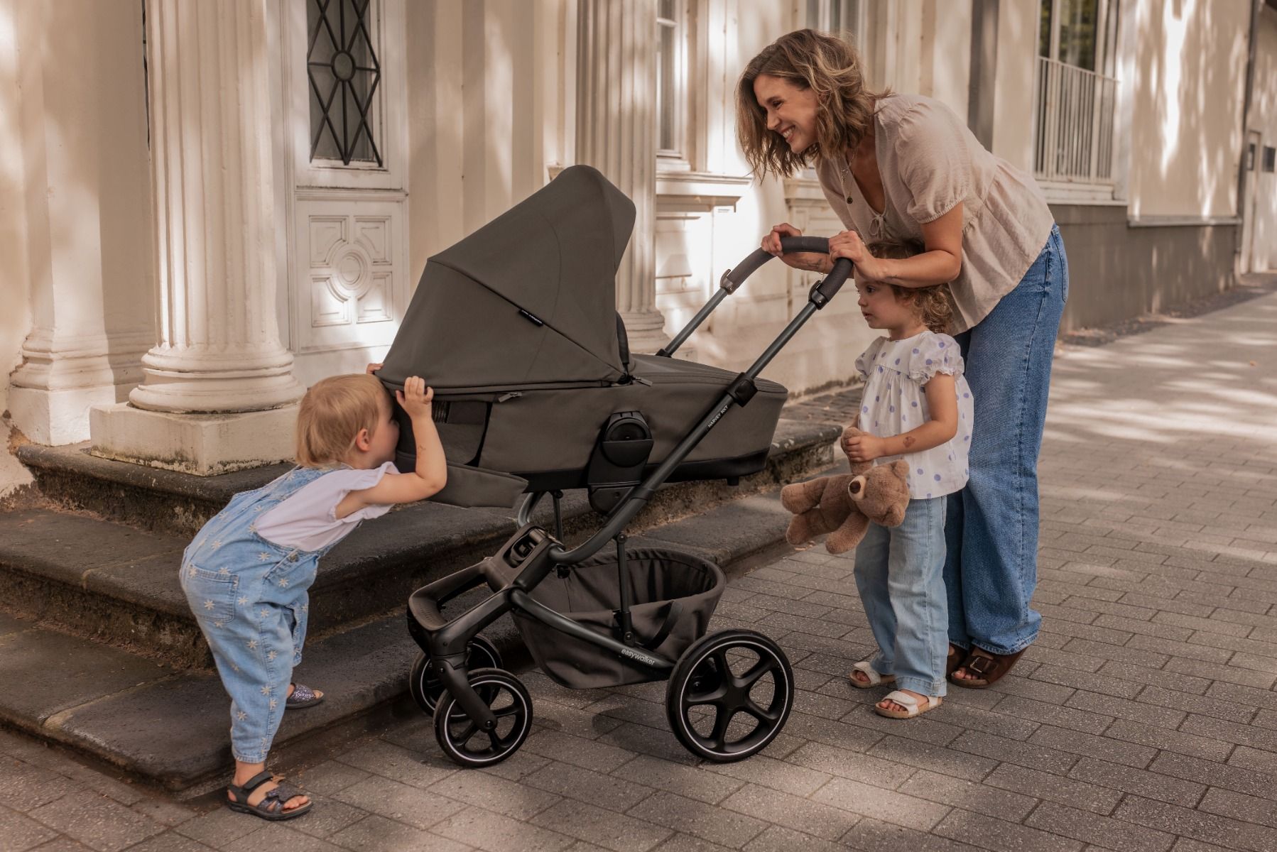Kinderwagen Easywalker Harvey NXT Chestnut Brown Total Package Deal incl. Autostoel, Base, Kinderstoel & Co-Sleeper null_9
