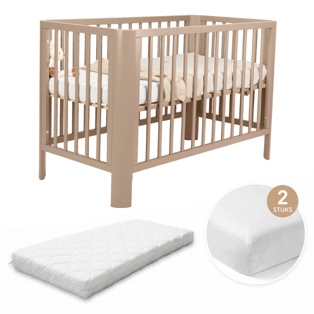 Set | Ledikant Novi Philou (Ronde Hoek) 60x120 Sand met Matras & Hoeslakens (2st)