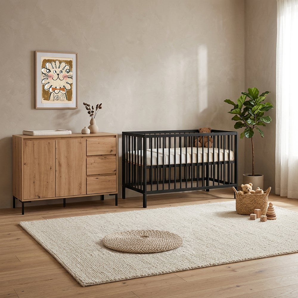 Babykamer Finori Korsika + Ledikant Colorfull Home Lotus Pure Black (Commode + Ledikant)