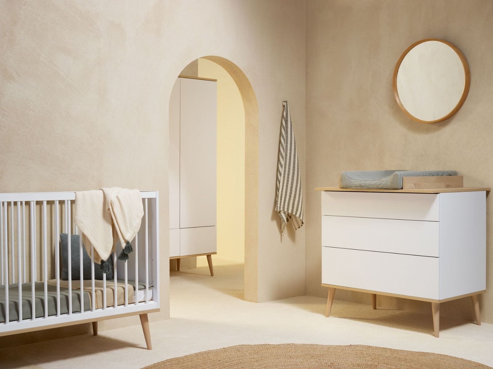 Babykamer Quax Flow White & Oak (3-deurs)