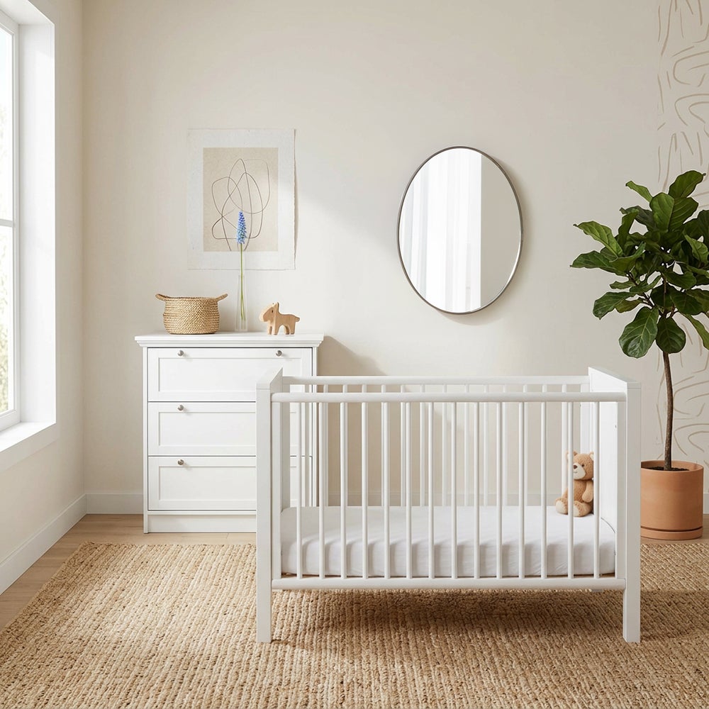 Babykamer Finori Landwood Wit (Ledikant + Commode 3-lades)